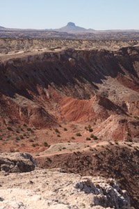 Anticline w Cabezon in background